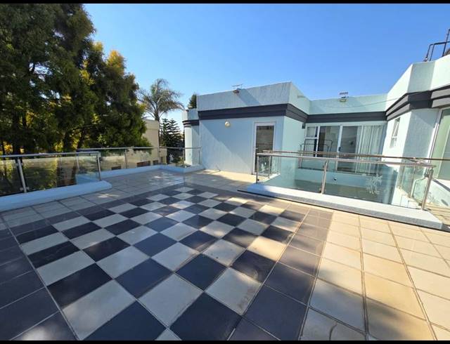 6 BEDROOM PROPERTY TO RENT IN SILVER LAKES